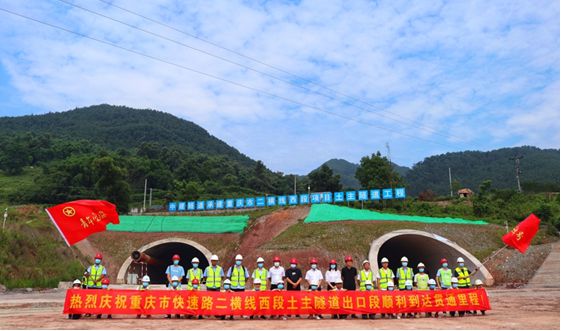 tuzhu1.jpg tuzhu1.jpg